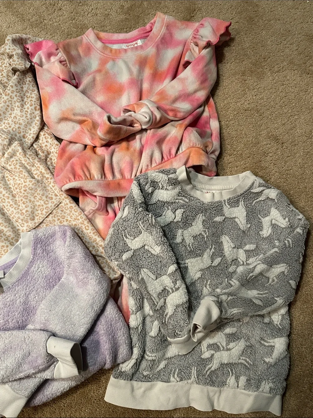 Cat & Jack Girls' Cozy Multicolor SOFT Sets & sweatshirts